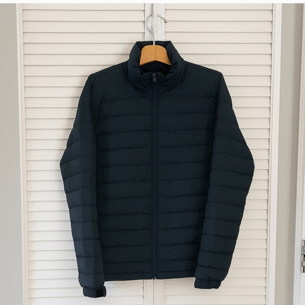 J. Crew Men's Navy Blue Puffer Jacket